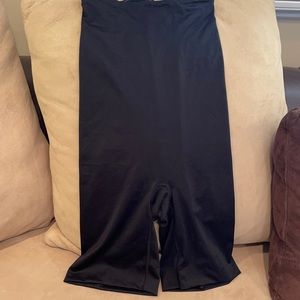 Spanx Medium black New Midthigh